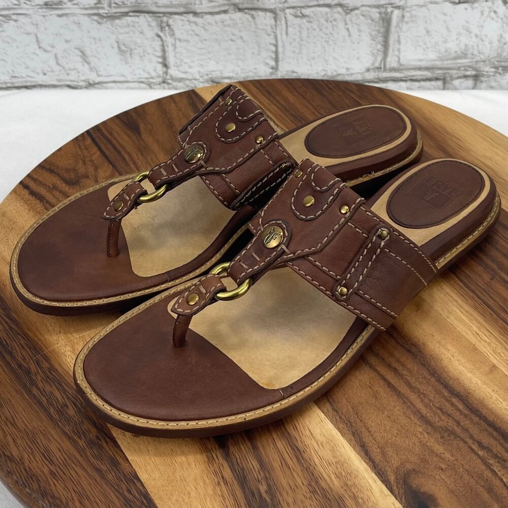 Frye Brown Leather Thong Sandals with Gold Hardware